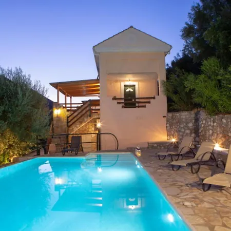 Вилла Cristina - Charming With Stone And Wood Elements In Bay