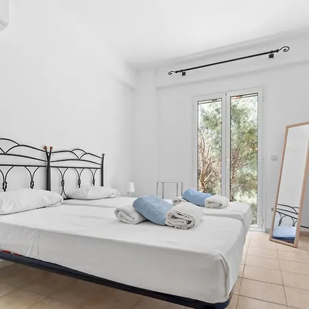 Cristina - Charming With Stone And Wood Elements In Bay Sivota (Lefkada)