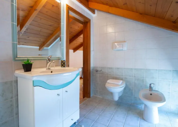 Cristina - Charming With Stone And Wood Elements In Bay Sivota