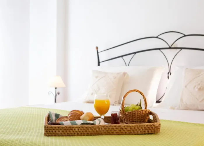 Cristina - Charming With Stone And Wood Elements In Bay *