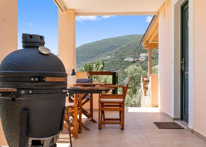 Villa Cristina - Charming With Stone And Wood Elements In Bay Sivota